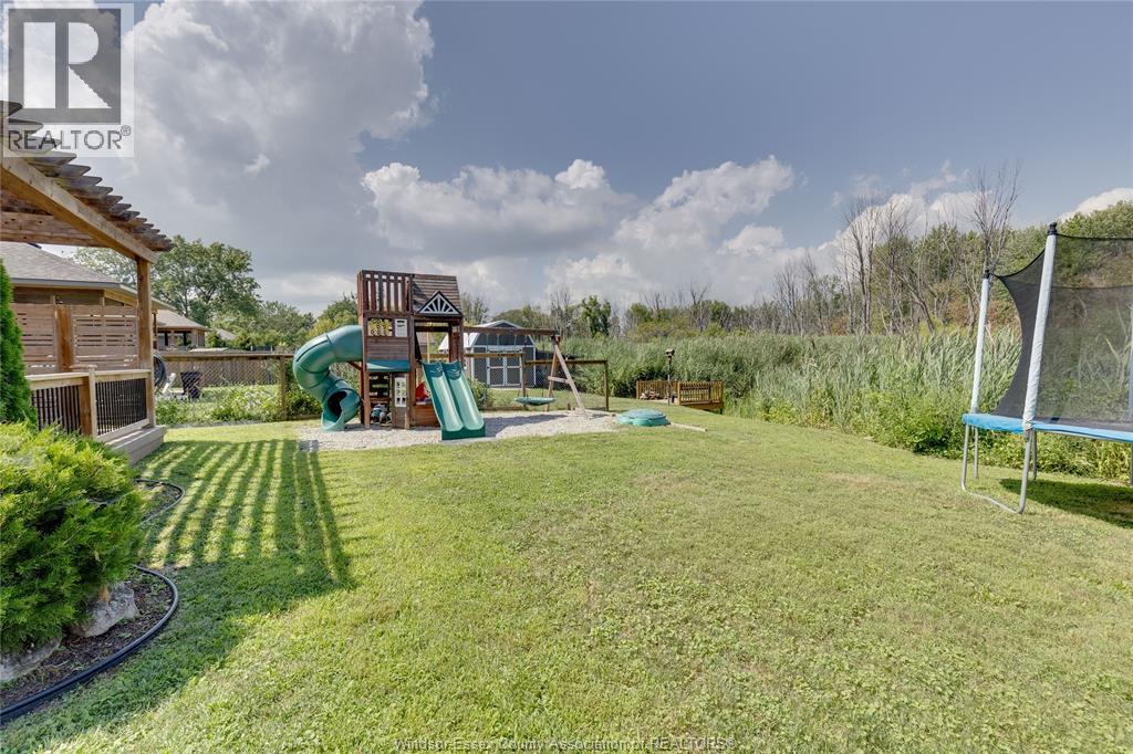 130 Lakewood Drive, Amherstburg, Ontario  N9V 2Y8 - Photo 44 - 25020755