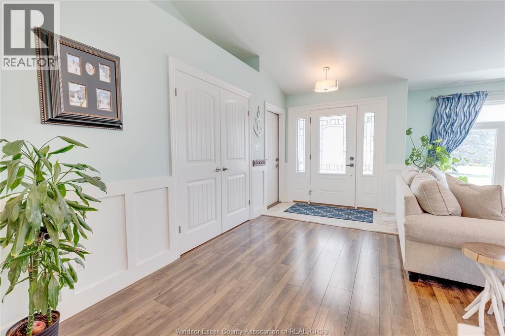 130 Lakewood Drive, Amherstburg, Ontario  N9V 2Y8 - Photo 5 - 25020755