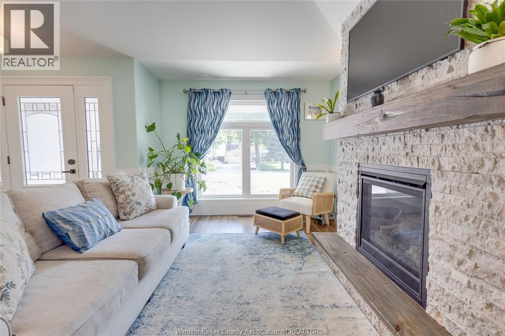 130 Lakewood Drive, Amherstburg, Ontario  N9V 2Y8 - Photo 7 - 25020755