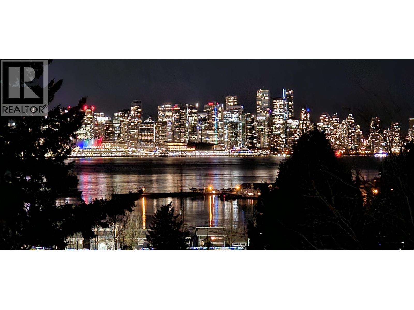 311 212 Forbes Avenue, North Vancouver, British Columbia  V7M 3E5 - Photo 3 - R3103713