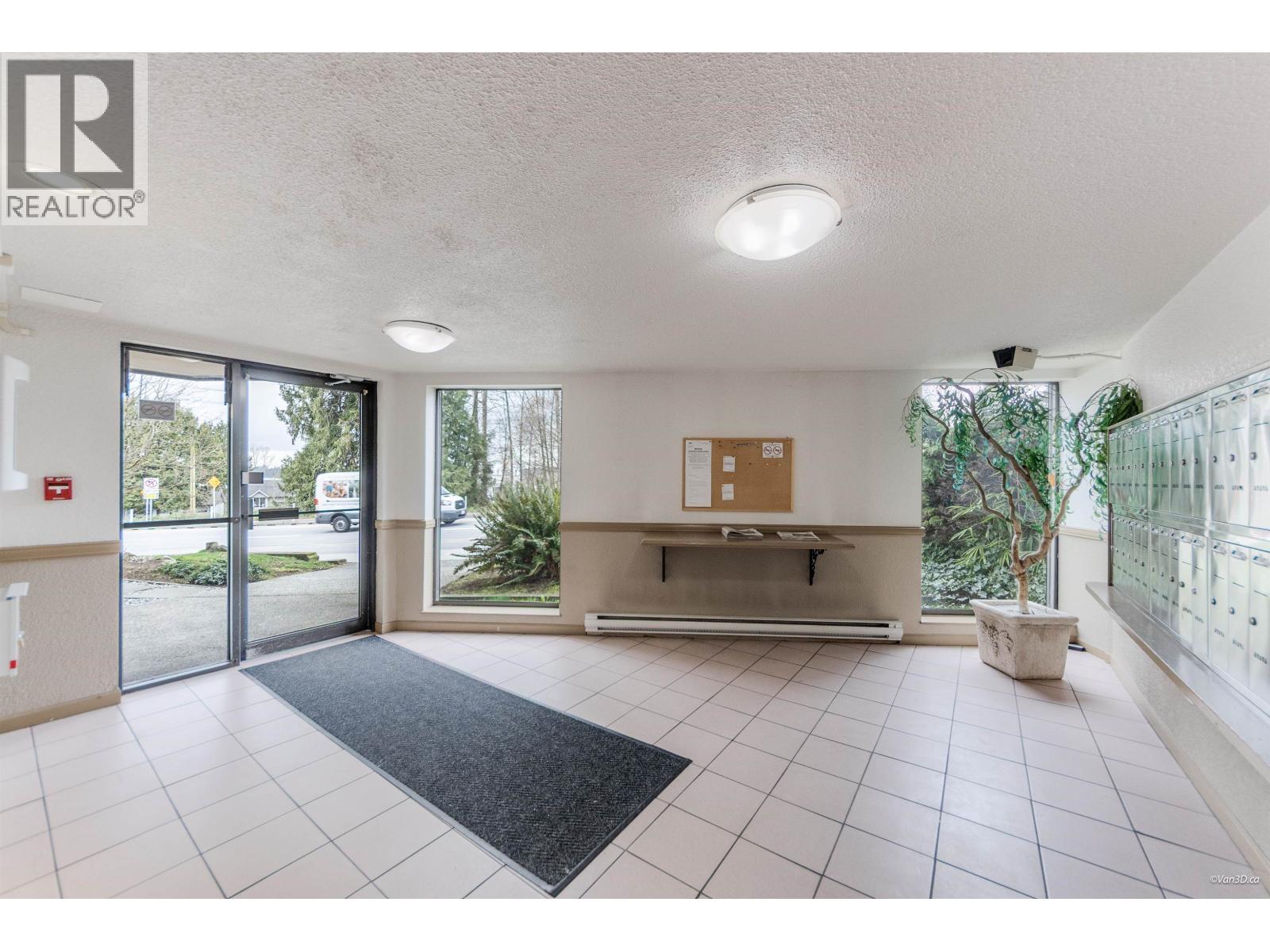 311 212 Forbes Avenue, North Vancouver, British Columbia  V7M 3E5 - Photo 7 - R3103713