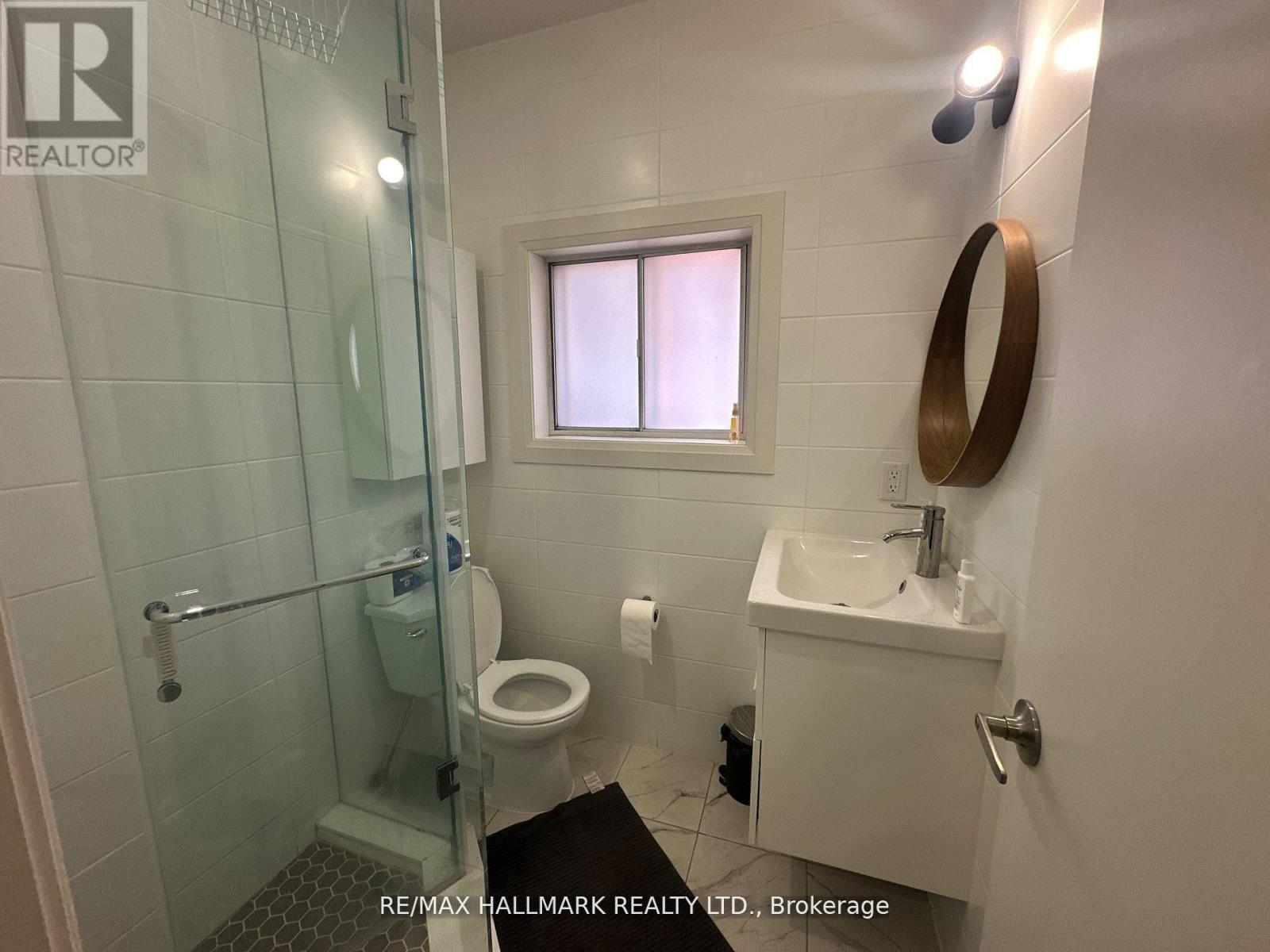 11 - 595 St Clair Avenue W, Toronto, Ontario  M6C 1A3 - Photo 13 - C12942214