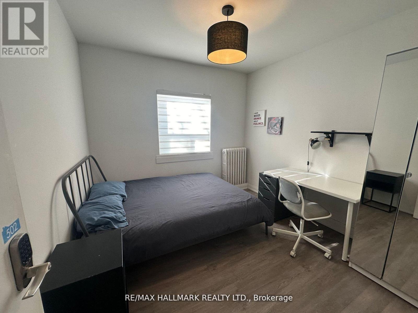 5 - 595 St Clair Avenue W, Toronto, Ontario  M6C 1A3 - Photo 15 - C12942224