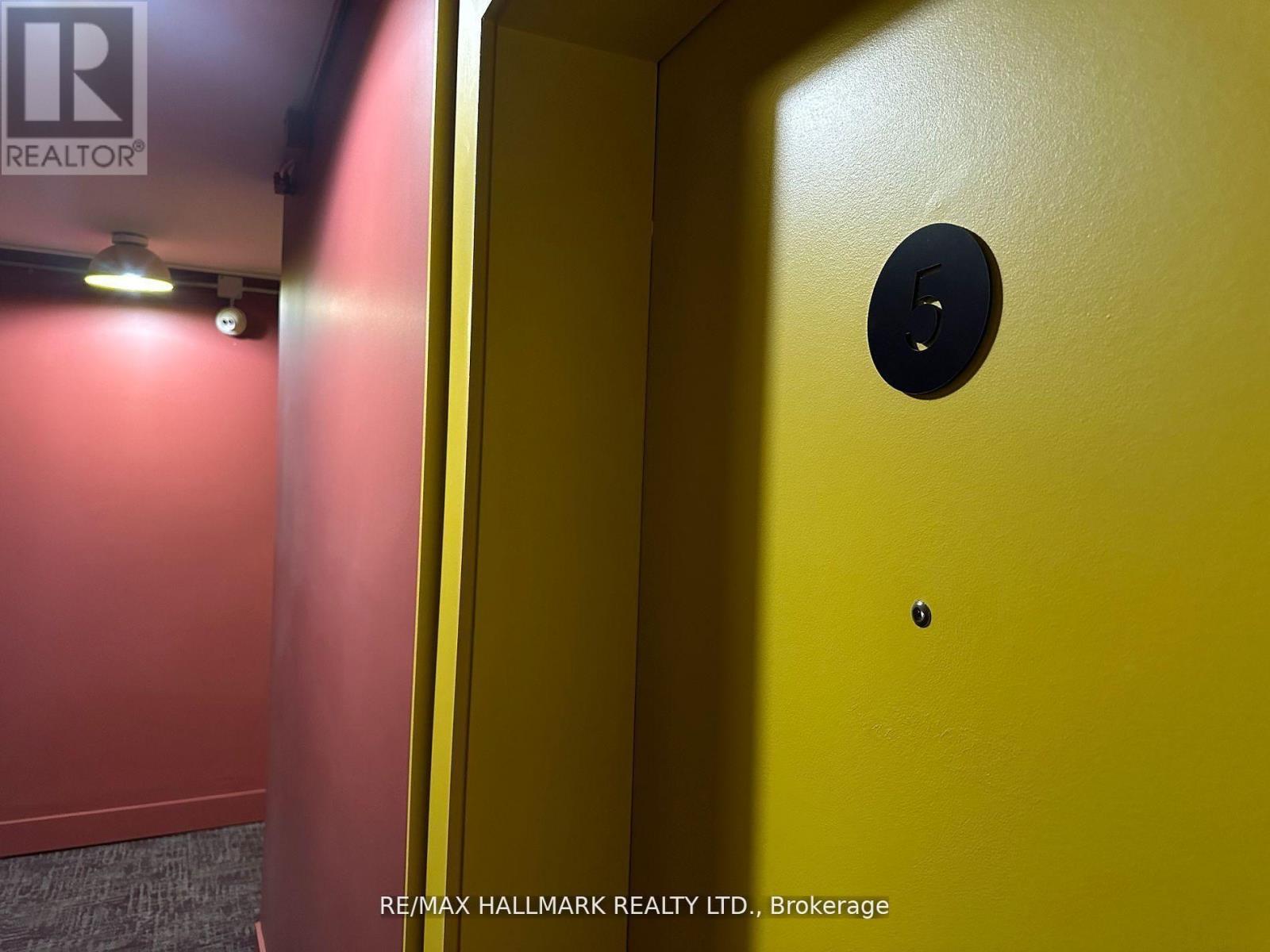 5 - 595 St Clair Avenue W, Toronto, Ontario  M6C 1A3 - Photo 31 - C12942224