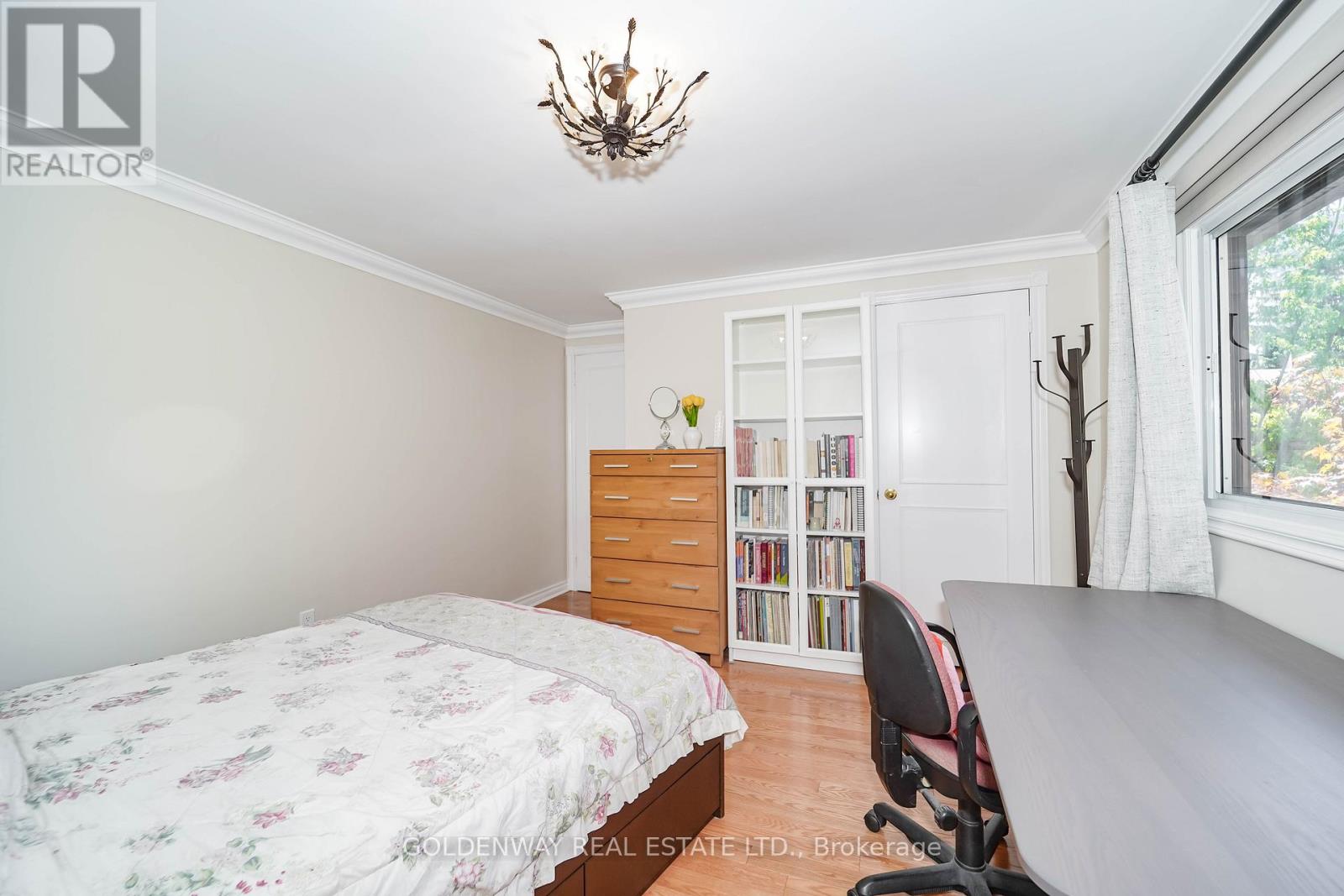 65 Wagon Trailway, Toronto, Ontario  M2J 4V4 - Photo 19 - C12942234