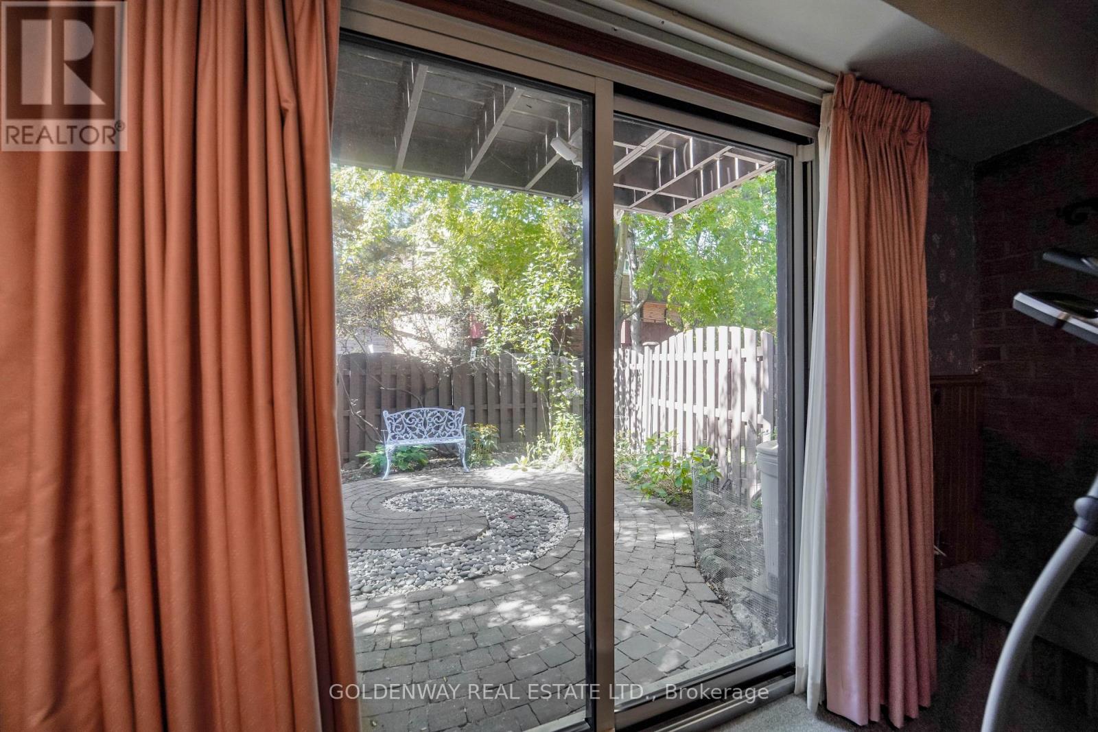65 Wagon Trailway, Toronto, Ontario  M2J 4V4 - Photo 24 - C12942234