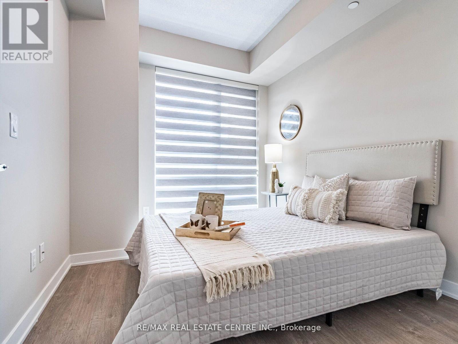 B314 - 5240 Dundas Street, Burlington, Ontario  L7L 0J6 - Photo 12 - W12942216