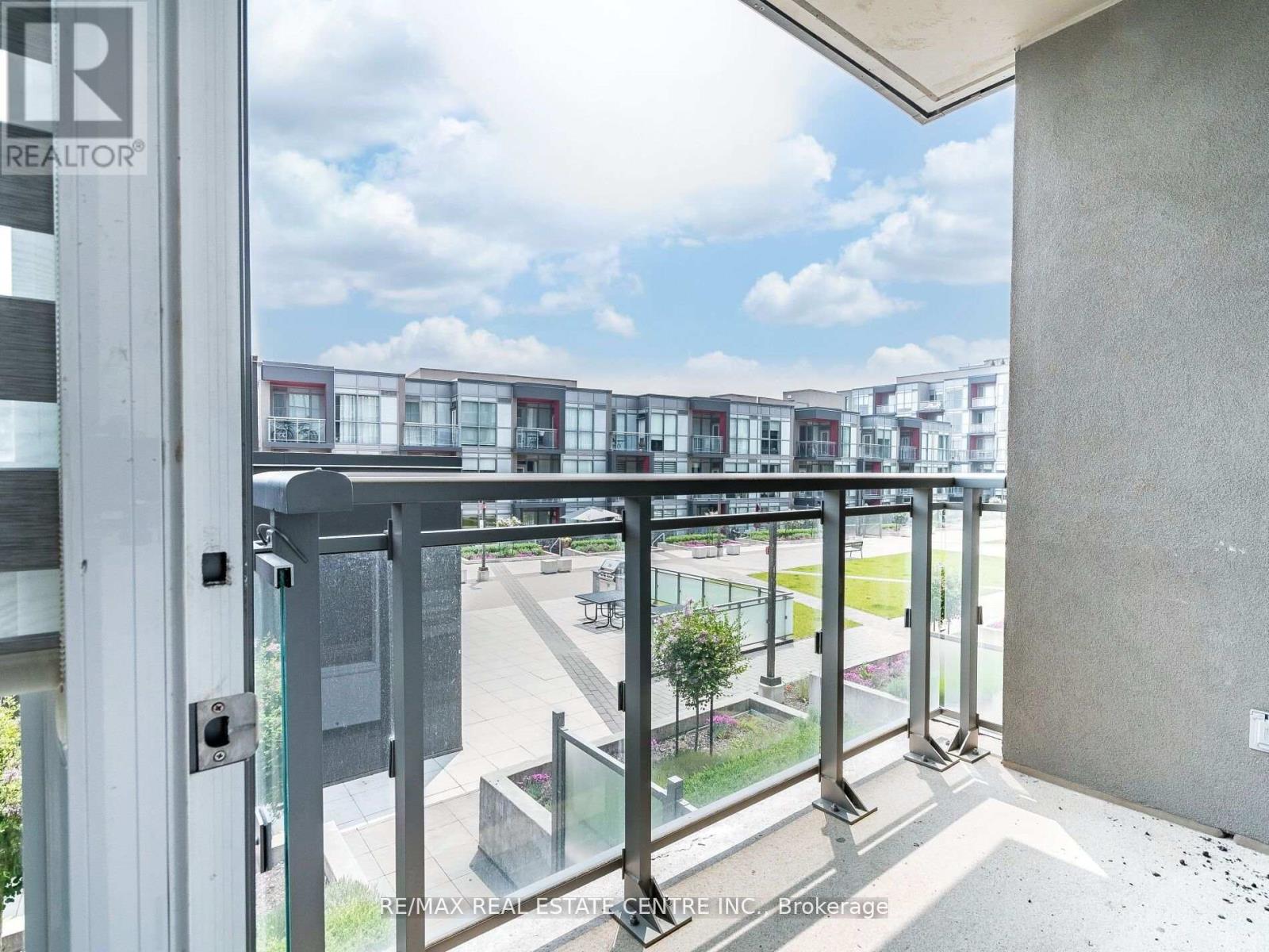 B314 - 5240 Dundas Street, Burlington, Ontario  L7L 0J6 - Photo 22 - W12942216