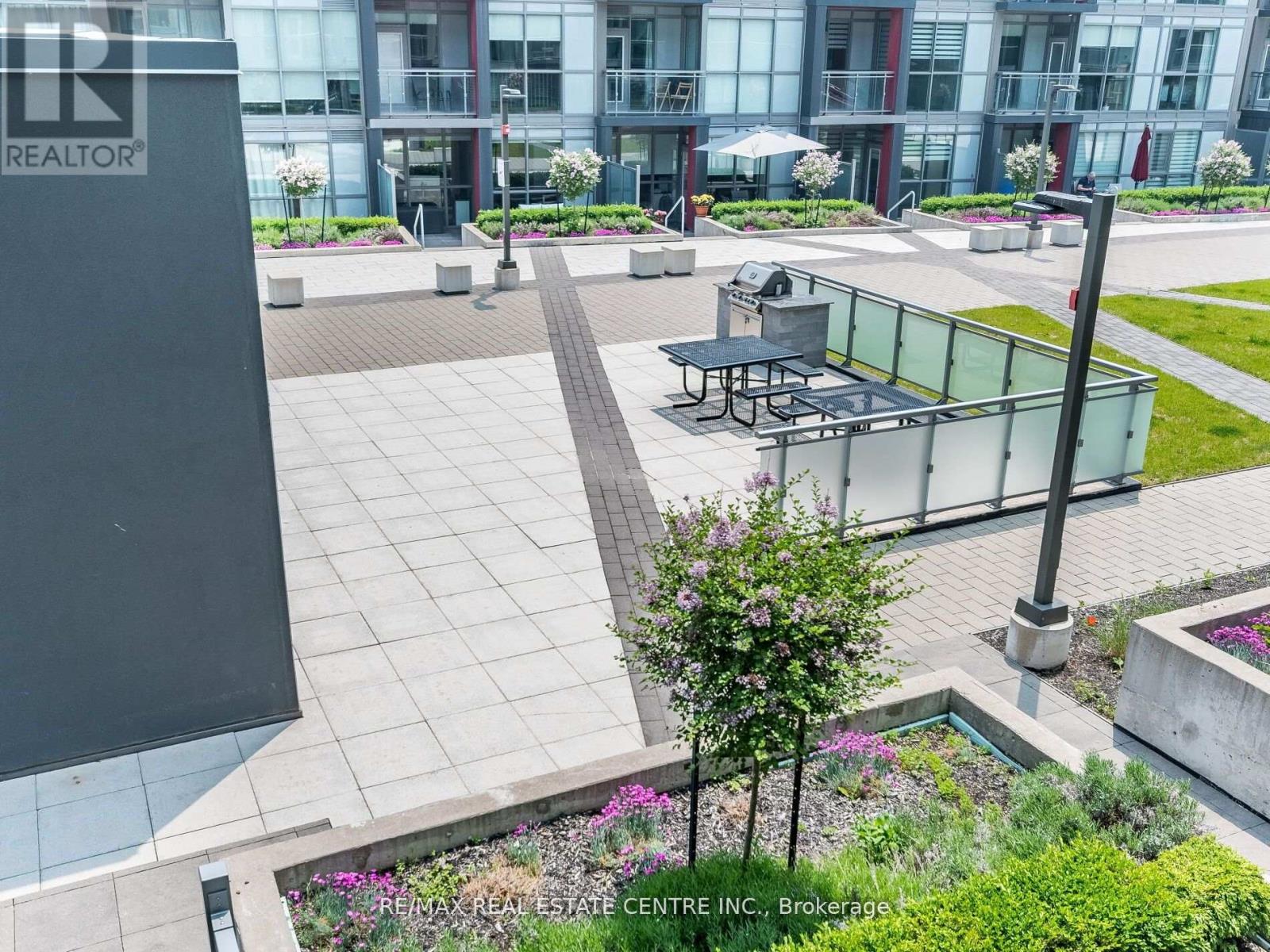 B314 - 5240 Dundas Street, Burlington, Ontario  L7L 0J6 - Photo 25 - W12942216