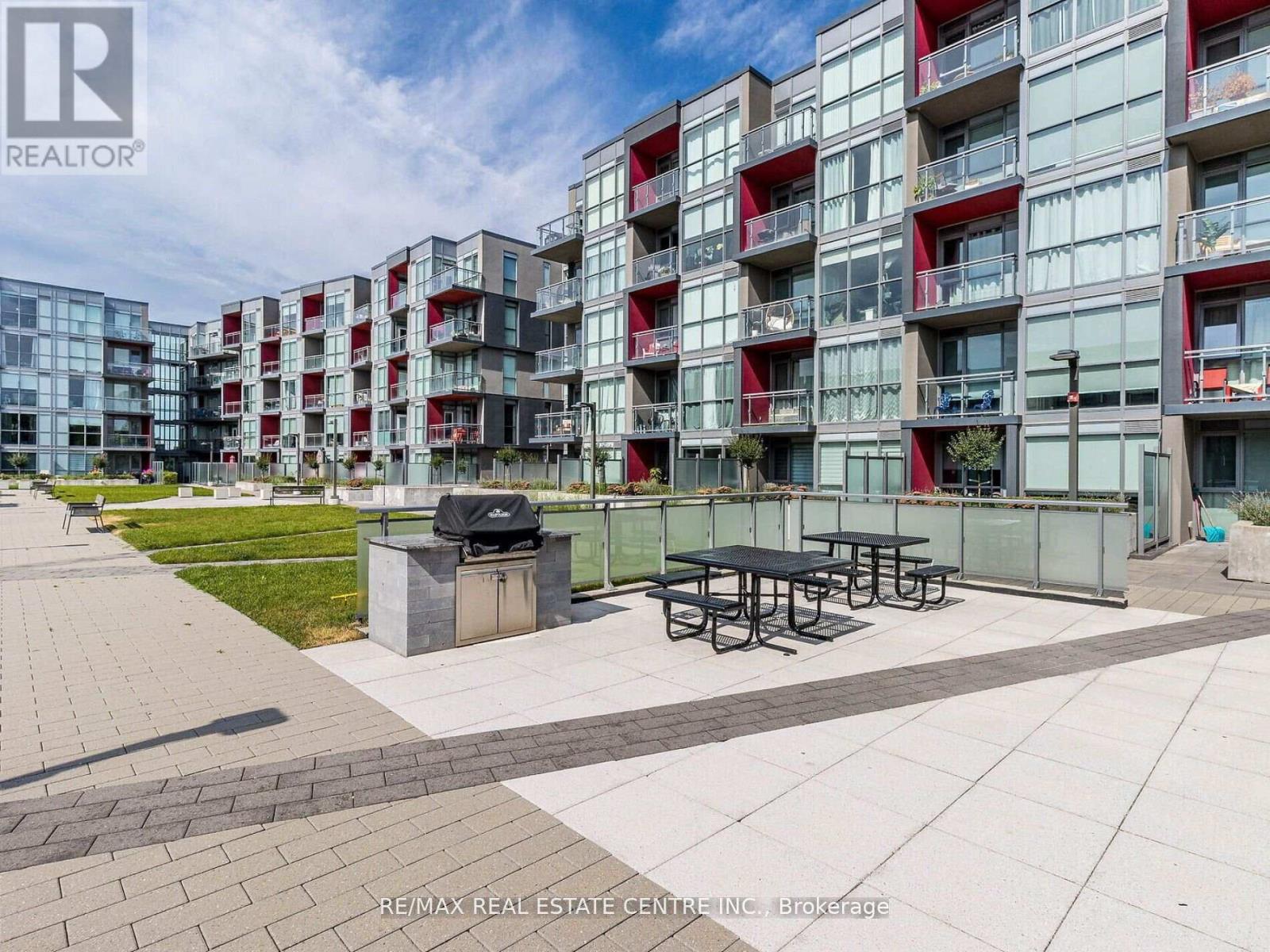 B314 - 5240 Dundas Street, Burlington, Ontario  L7L 0J6 - Photo 27 - W12942216