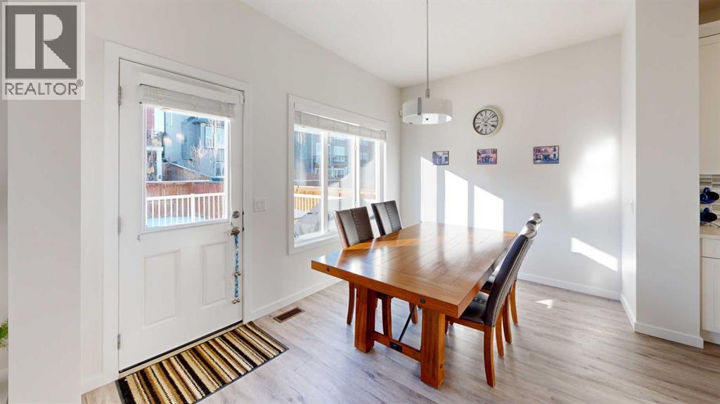 27 Mist Mountain Rise, Okotoks, Alberta  T1S 5P6 - Photo 7 - A2290063