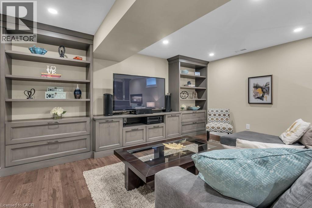 211 Terrace Wood Crescent, Kitchener, Ontario  N2P 2T3 - Photo 35 - 40786232