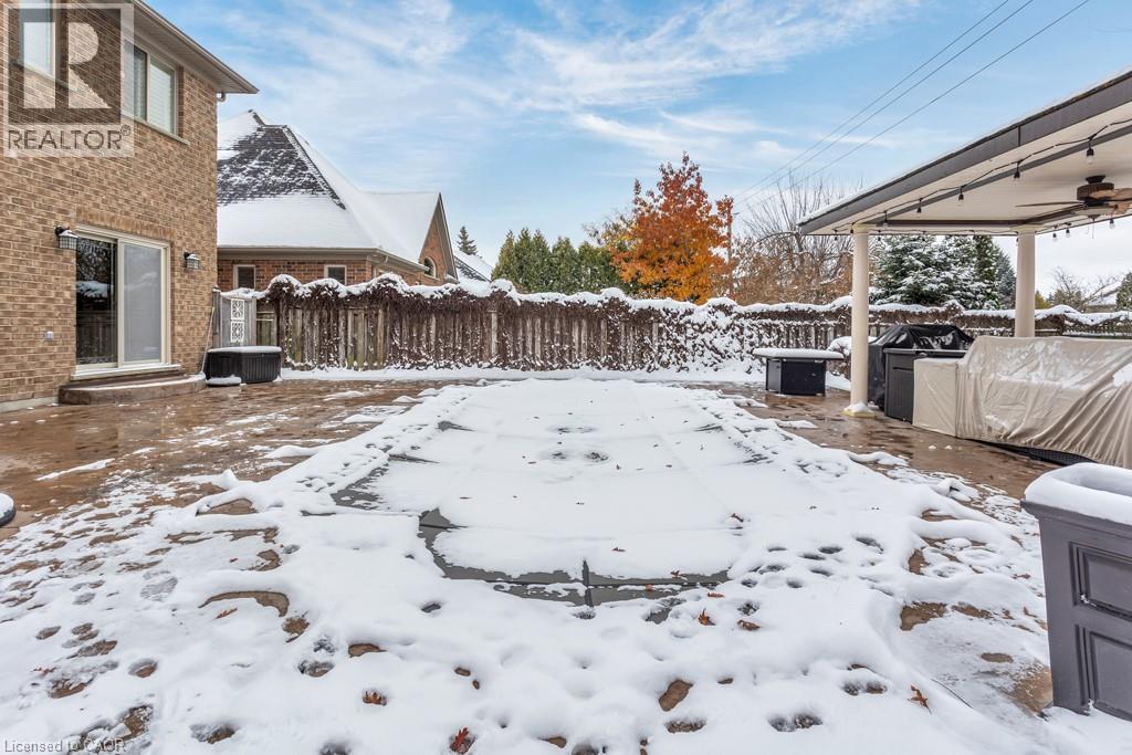 211 Terrace Wood Crescent, Kitchener, Ontario  N2P 2T3 - Photo 48 - 40786232