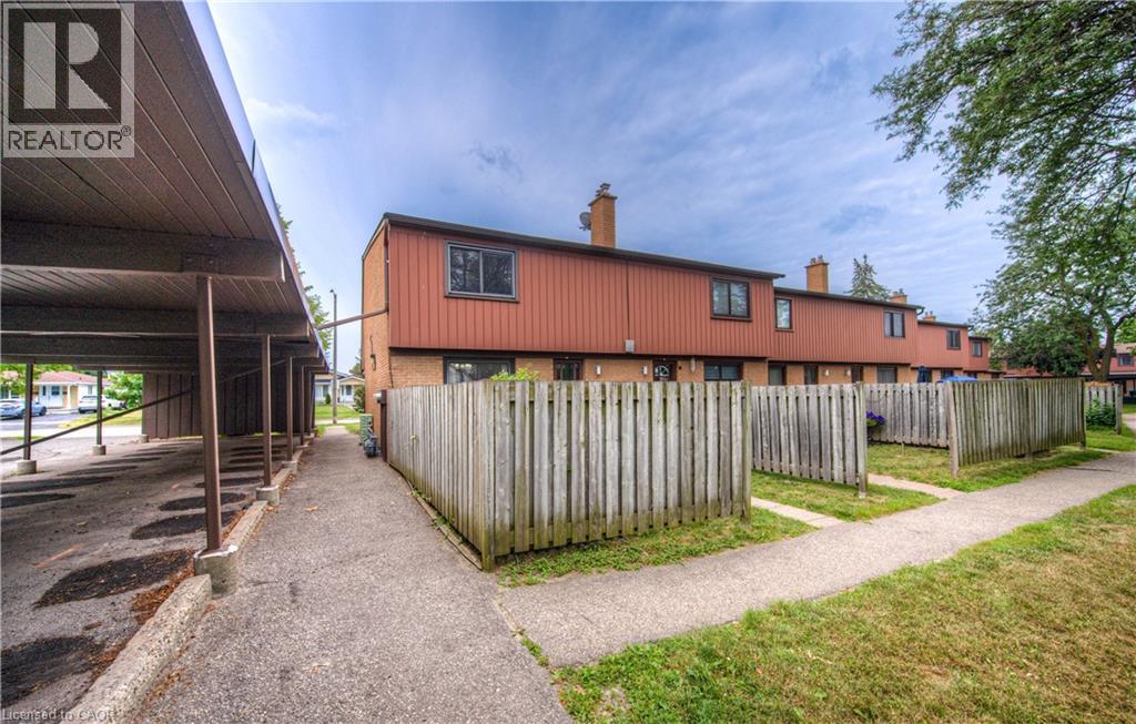 112 Kingswood Drive Unit# 21, Kitchener, Ontario  N2E 1S9 - Photo 26 - 40805441