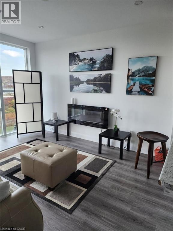 16 Concord Place Unit# 418, Grimsby, Ontario  L3M 4E8 - Photo 3 - 40810288