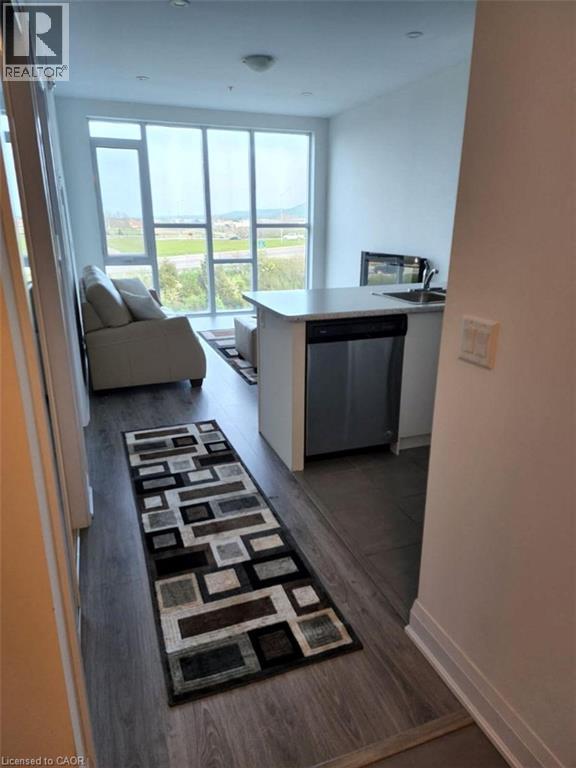 16 Concord Place Unit# 418, Grimsby, Ontario  L3M 4E8 - Photo 6 - 40810288