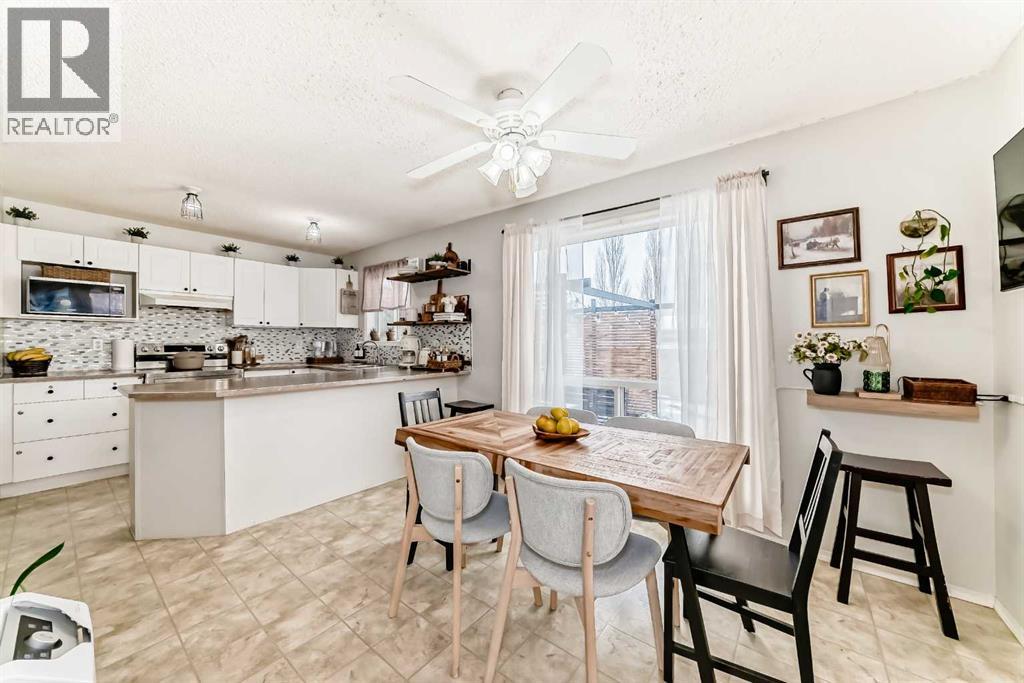 155 Erin Meadow Way Se, Calgary, Alberta  T2B 3P7 - Photo 12 - A2297998