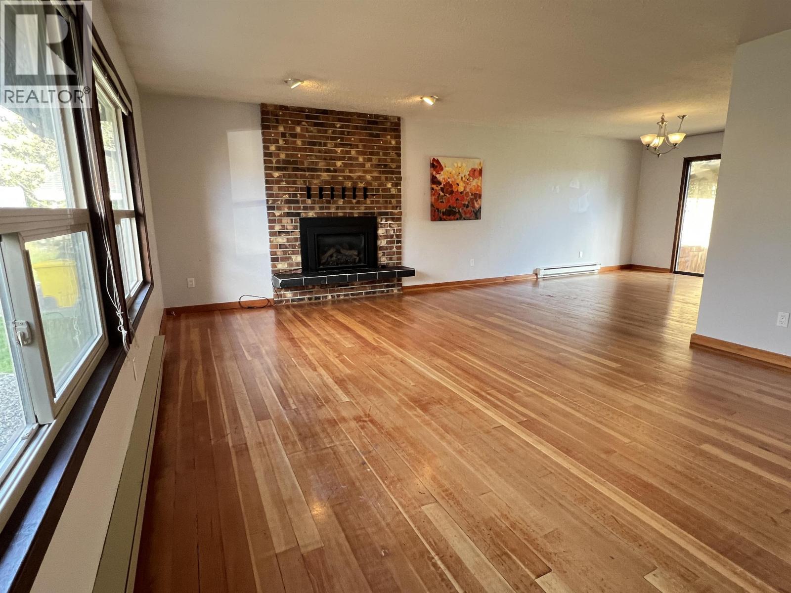 873 Poplar Lane, Gibsons, British Columbia V0N 1V8 - Photo 5 - R3103984