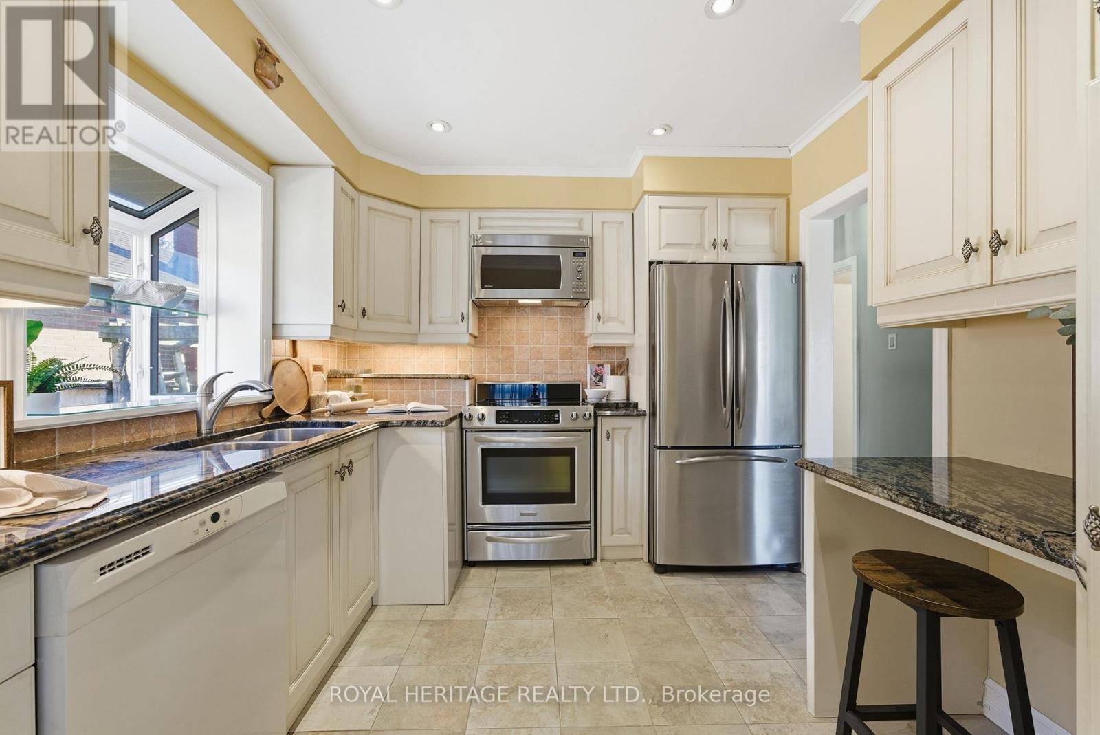 33 Willowhurst Crescent, Toronto, Ontario  M1R 3R7 - Photo 21 - E12942270