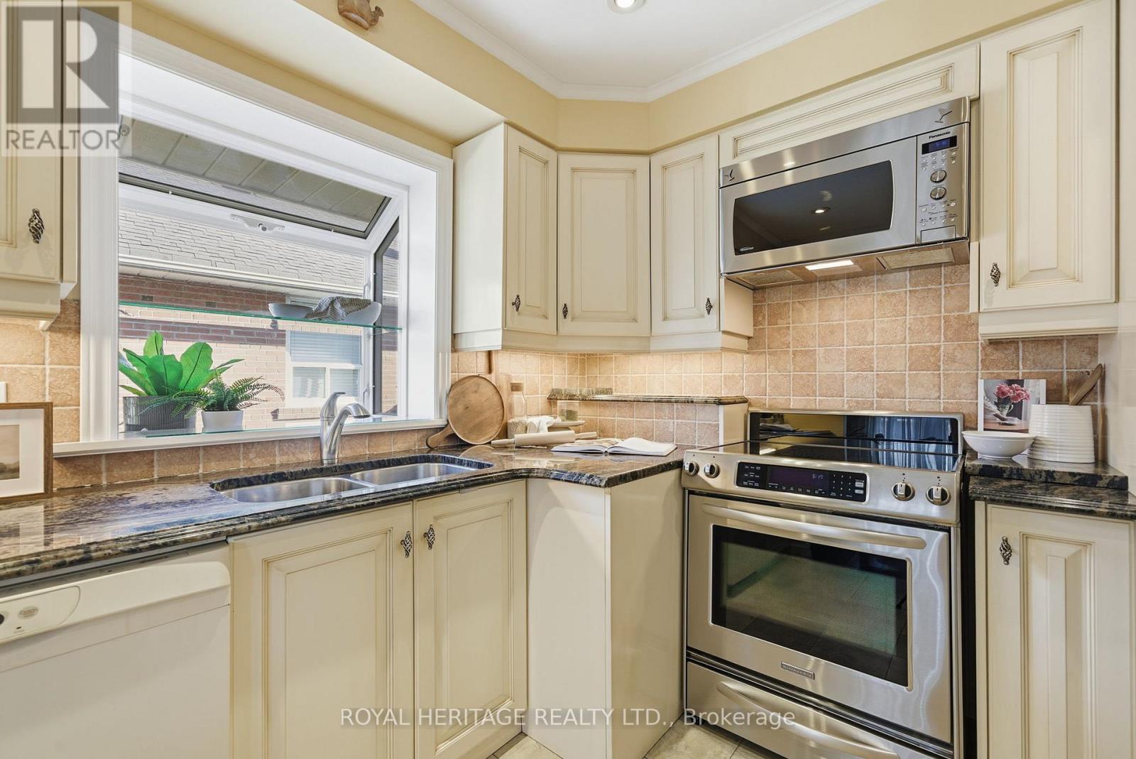 33 Willowhurst Crescent, Toronto, Ontario  M1R 3R7 - Photo 22 - E12942270