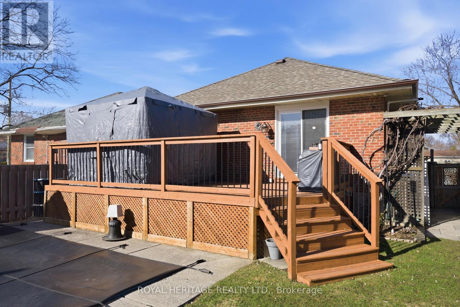 33 Willowhurst Crescent, Toronto, Ontario  M1R 3R7 - Photo 8 - E12942270