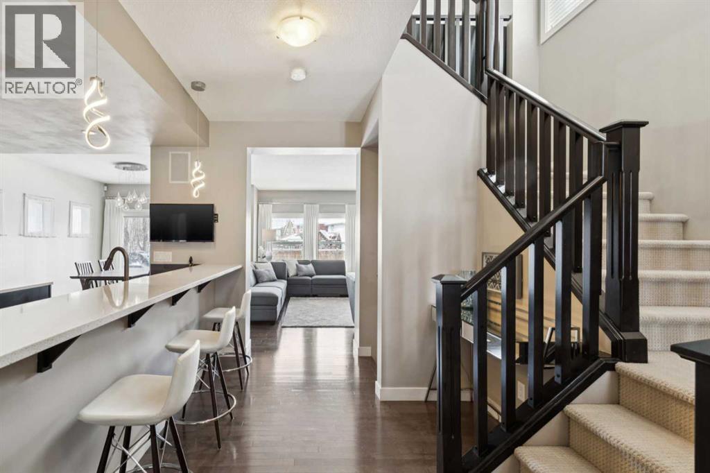 37 Mahogany Terrace Se, Calgary, Alberta  T3M 0R5 - Photo 3 - A2296708