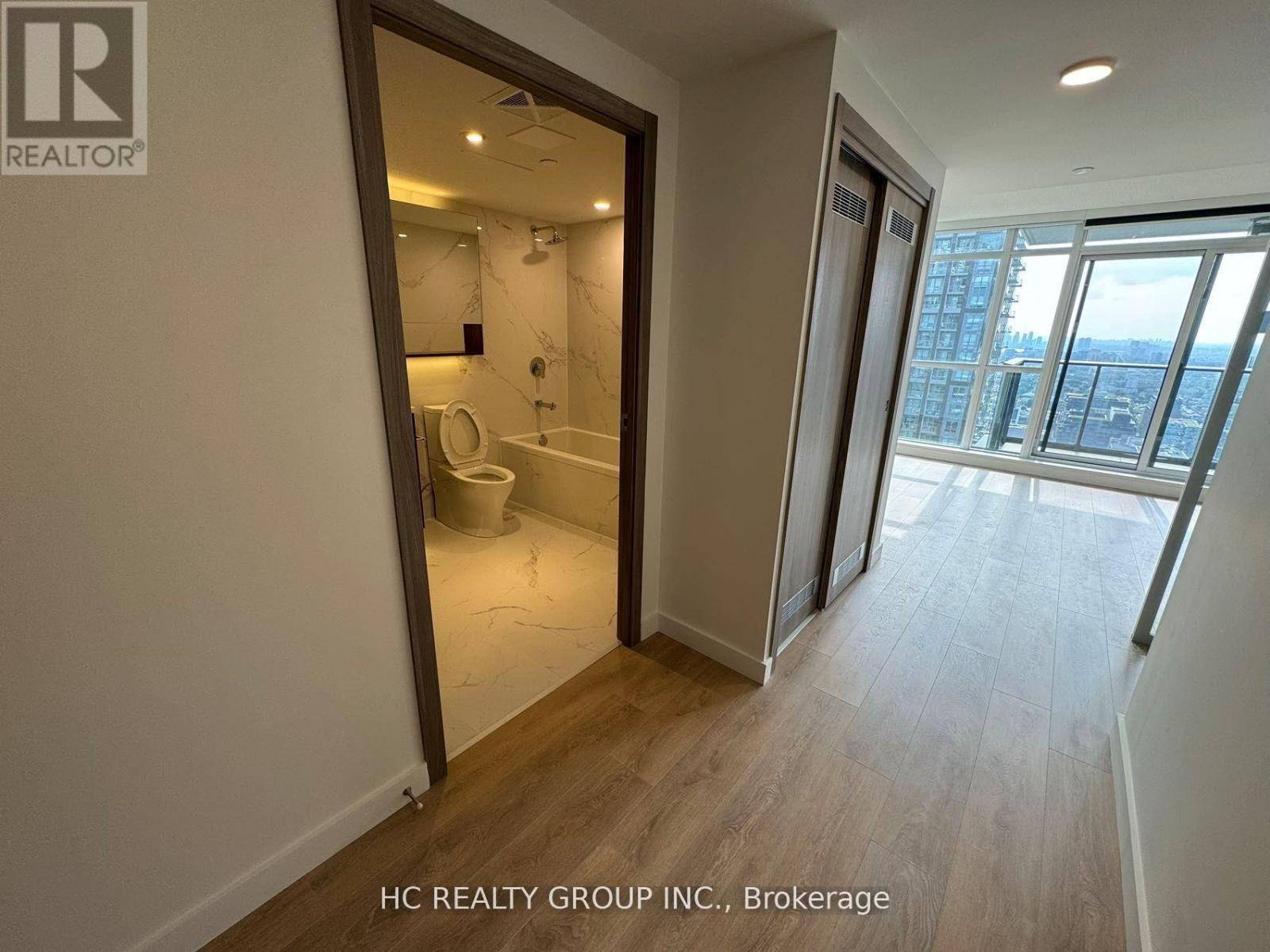 4610 - 38 Widmer Street, Toronto, Ontario  M5V 0P7 - Photo 5 - C12942292