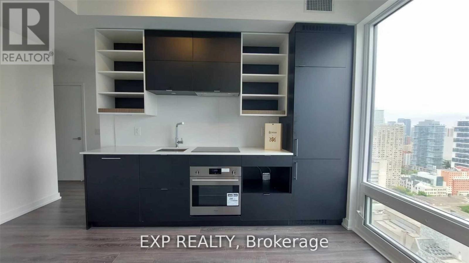 2002 - 20 Edward Street, Toronto, Ontario  M5G 0C5 - Photo 3 - C12942300