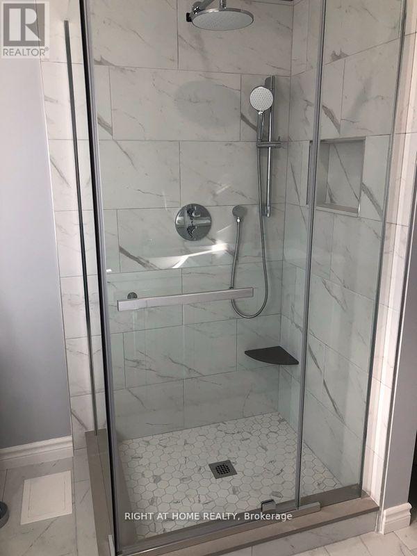 213 Fairlawn Avenue, Toronto, Ontario M5M 1S9 - Photo 16 - C12942304