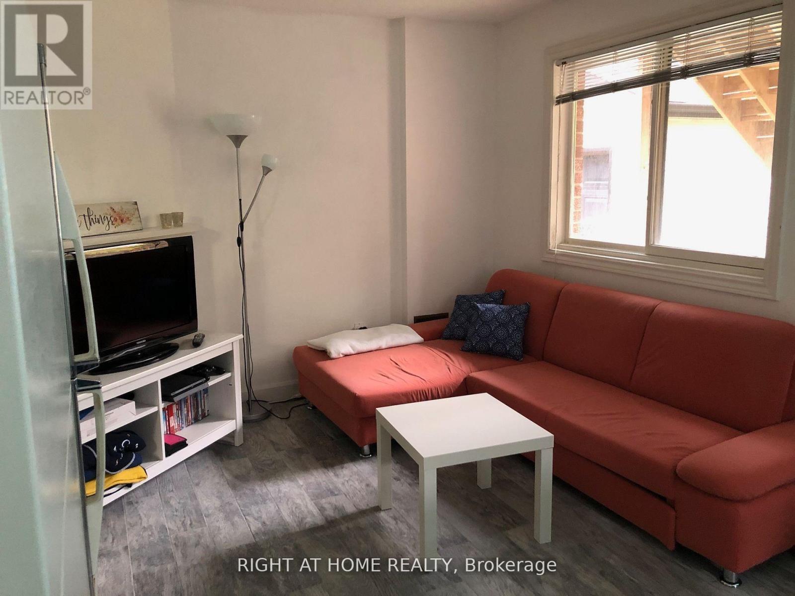 213 Fairlawn Avenue, Toronto, Ontario M5M 1S9 - Photo 22 - C12942304