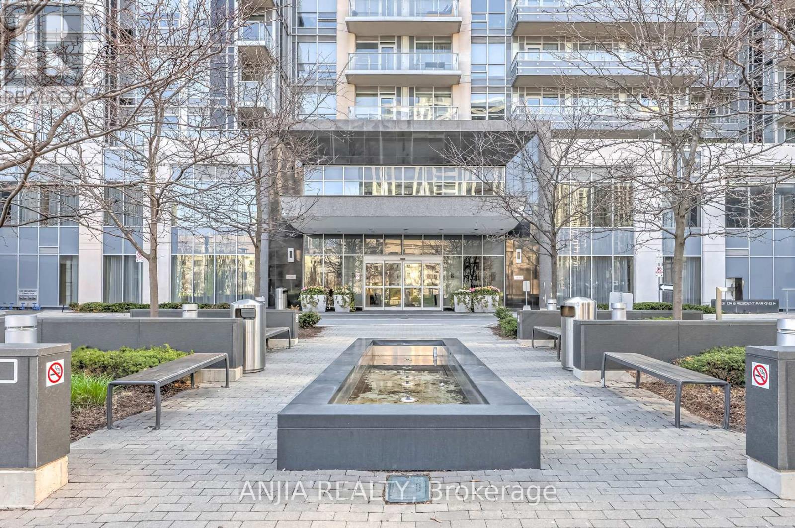 1330 - 120 Harrison Garden Boulevard, Toronto, Ontario  M2N 0H1 - Photo 2 - C12942314