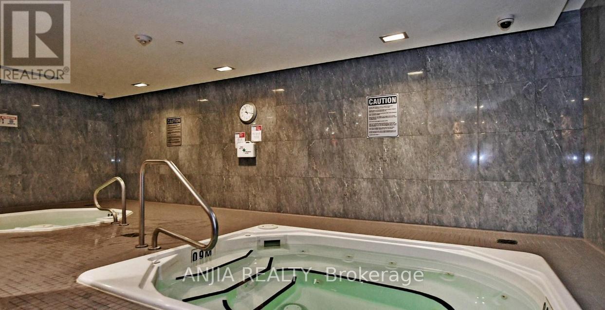 1330 - 120 Harrison Garden Boulevard, Toronto, Ontario  M2N 0H1 - Photo 24 - C12942314