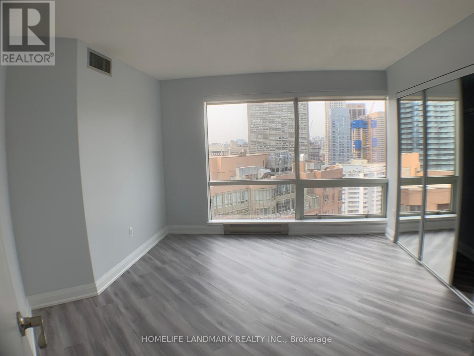 3303 - 1001 Bay Street, Toronto, Ontario M5S 3A6 - Photo 17 - C12942320