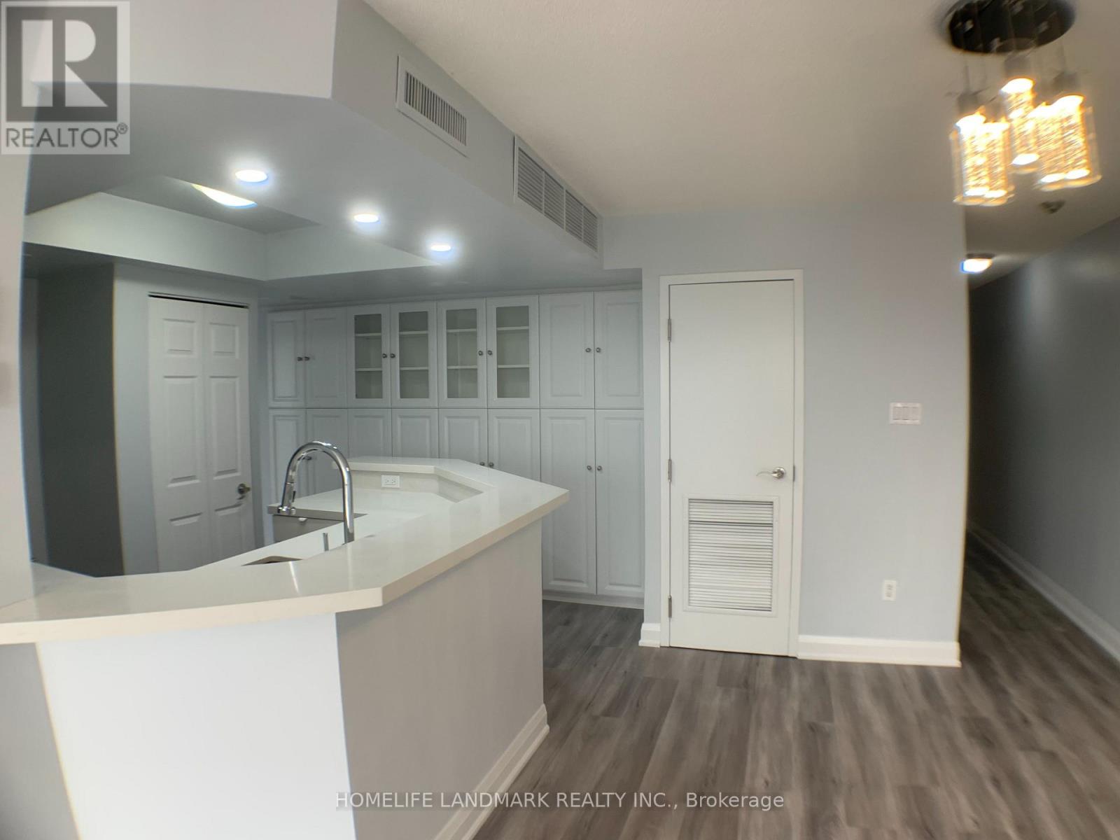 3303 - 1001 Bay Street, Toronto, Ontario M5S 3A6 - Photo 21 - C12942320