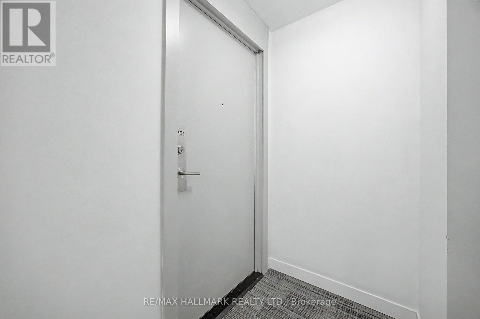 1701 - 68 Shuter Street, Toronto, Ontario  M5B 1B4 - Photo 15 - C12942330