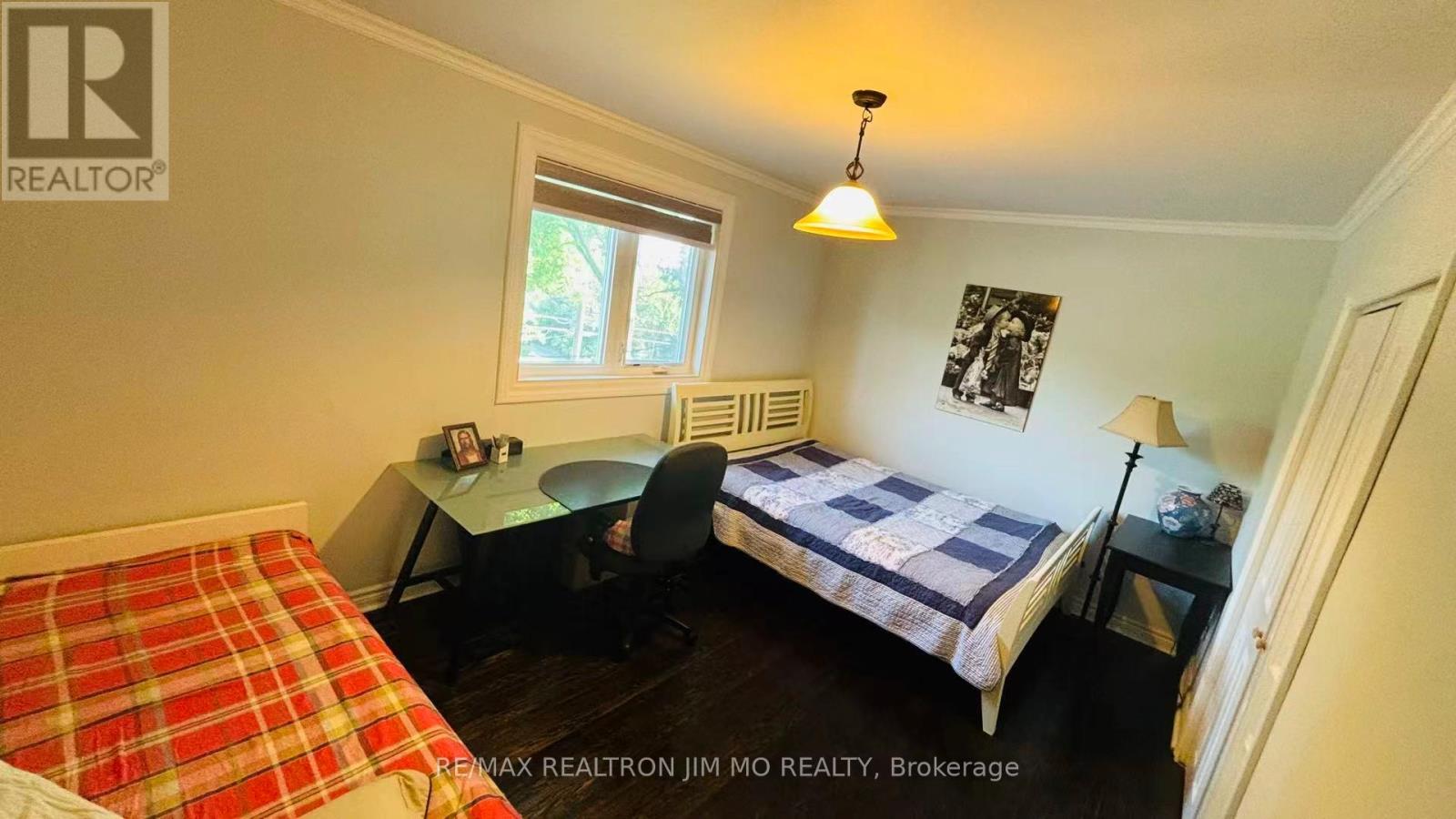 145 Steeles Avenue E, Toronto, Ontario  M2M 3Y5 - Photo 4 - C12942348