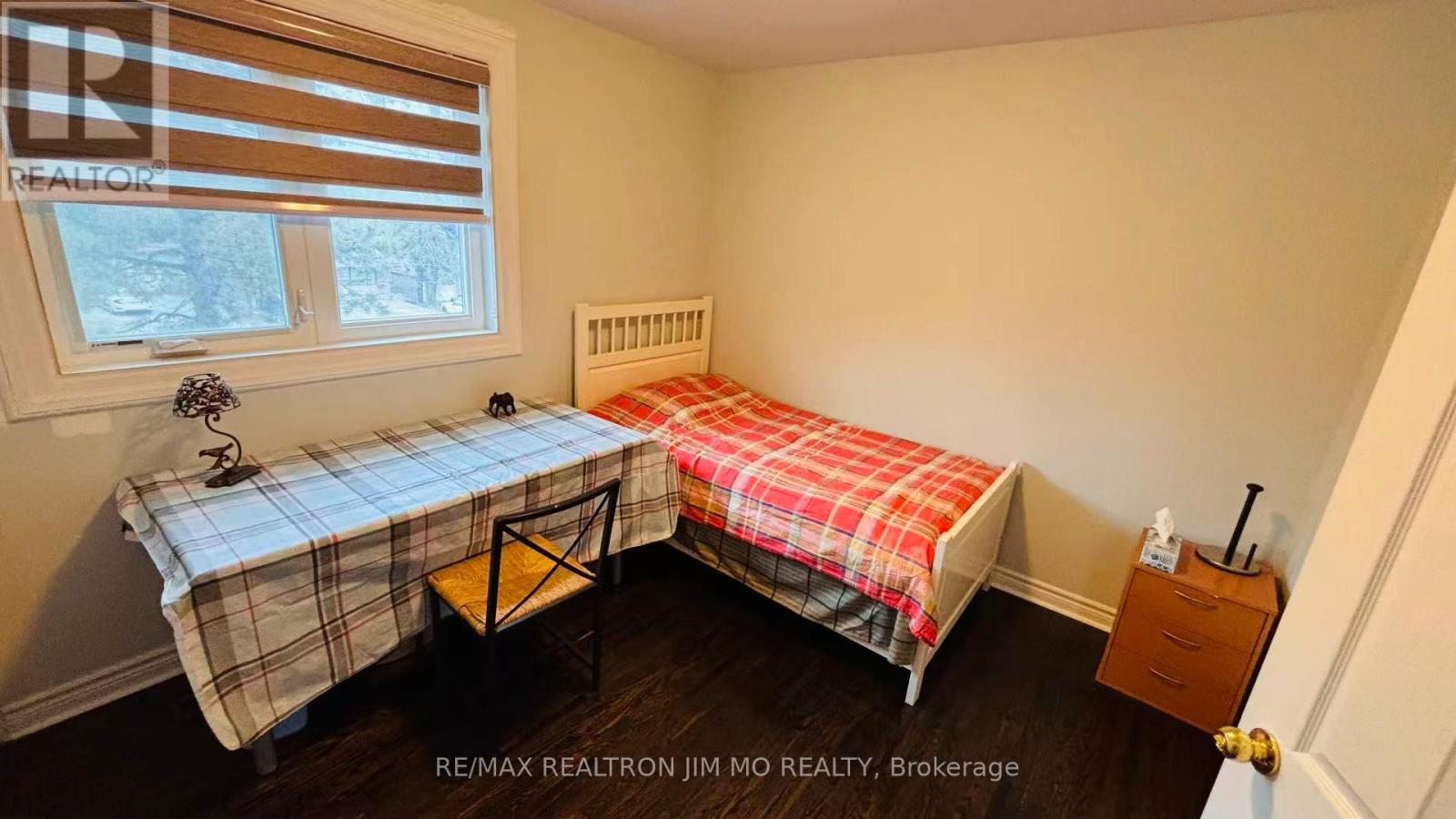 145 Steeles Avenue E, Toronto, Ontario  M2M 3Y5 - Photo 5 - C12942348