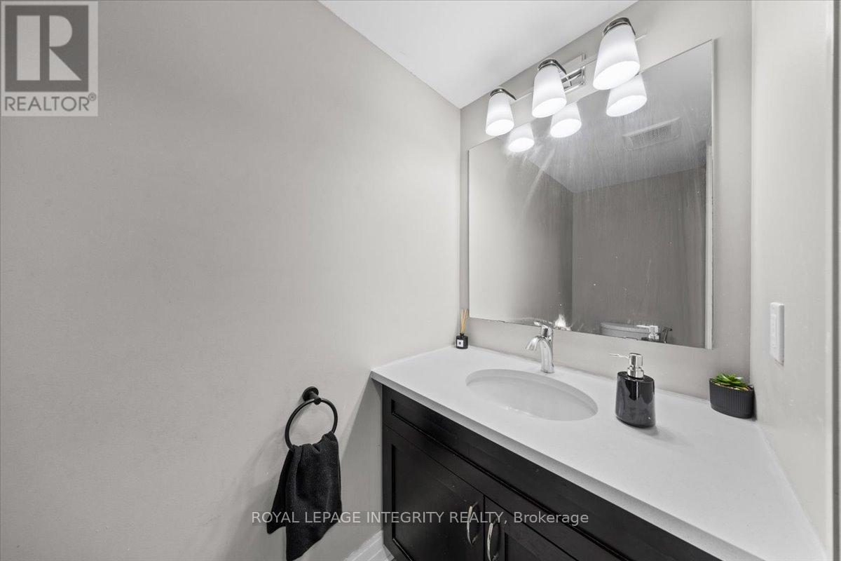 154 Woodhurst Crescent, Ottawa, Ontario  K2S 0T5 - Photo 16 - X12942326