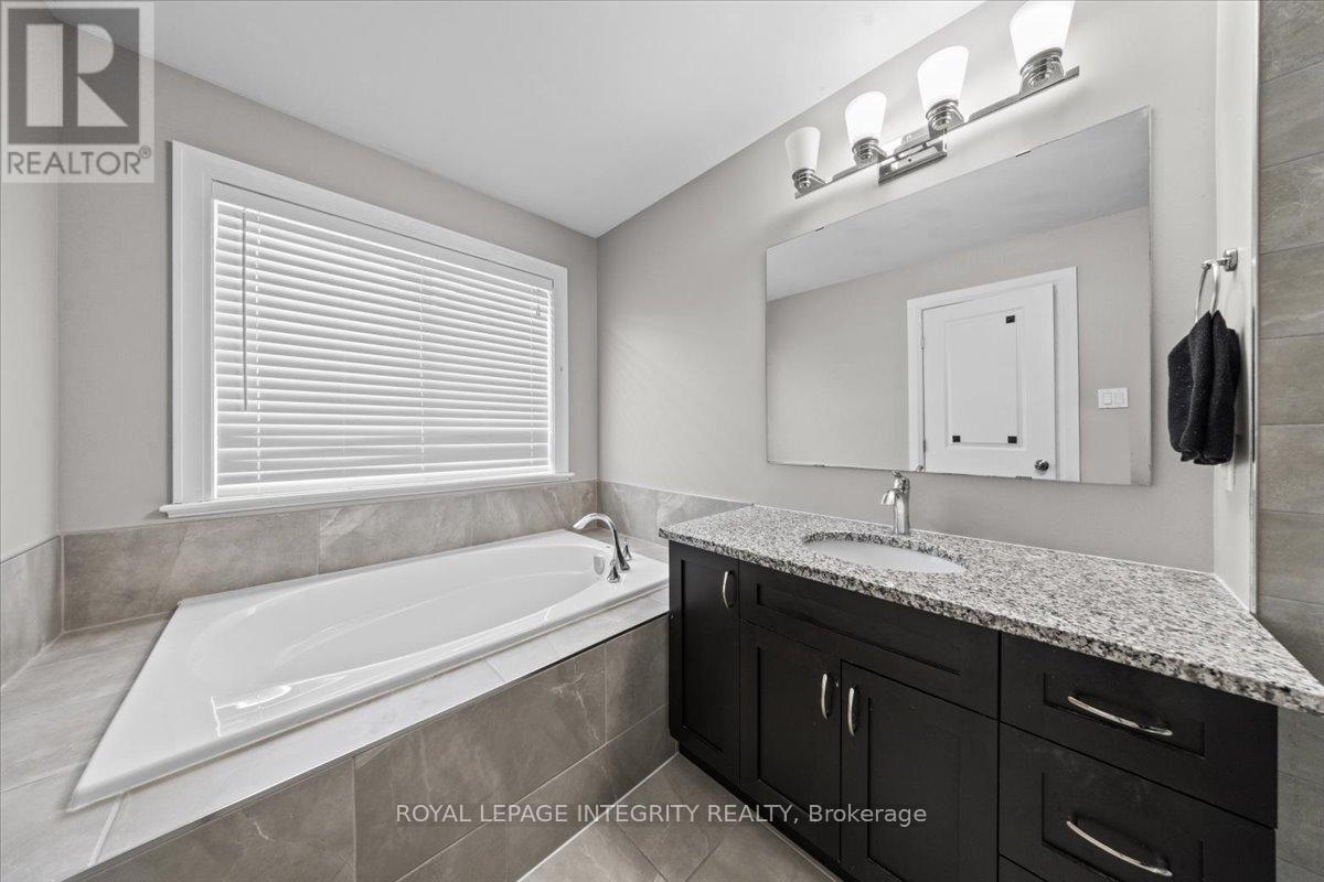 154 Woodhurst Crescent, Ottawa, Ontario  K2S 0T5 - Photo 20 - X12942326