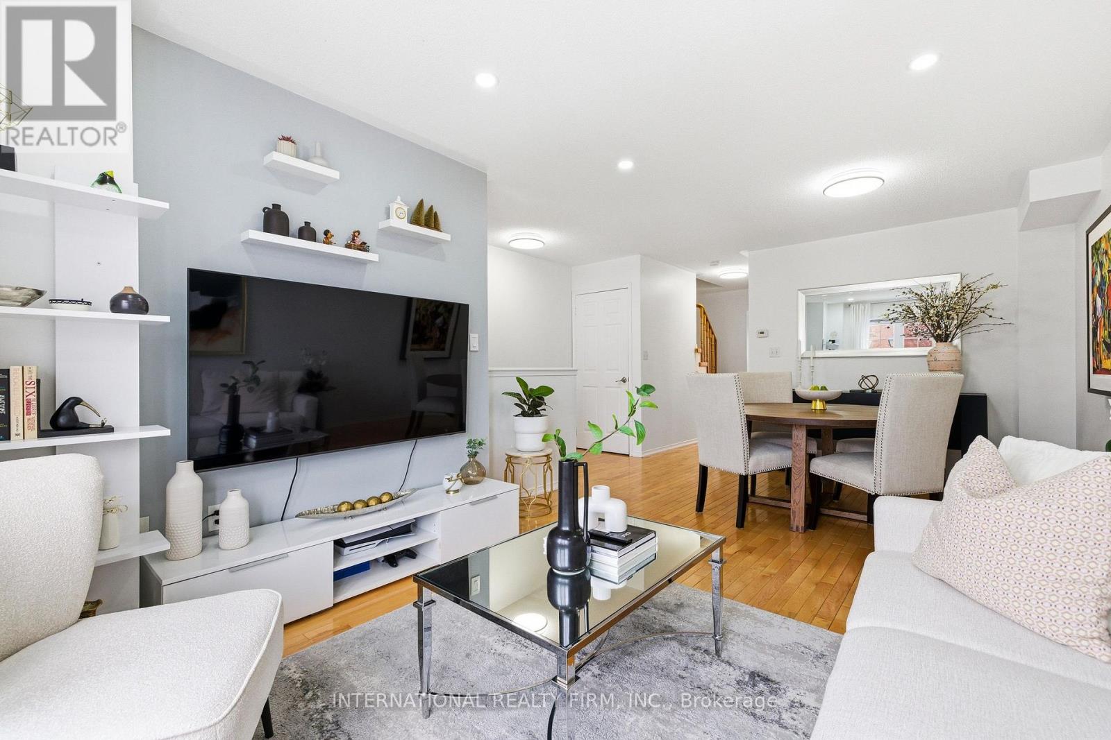 35 Ventura Lane, Ajax, Ontario  L1T 0C4 - Photo 3 - E12942274