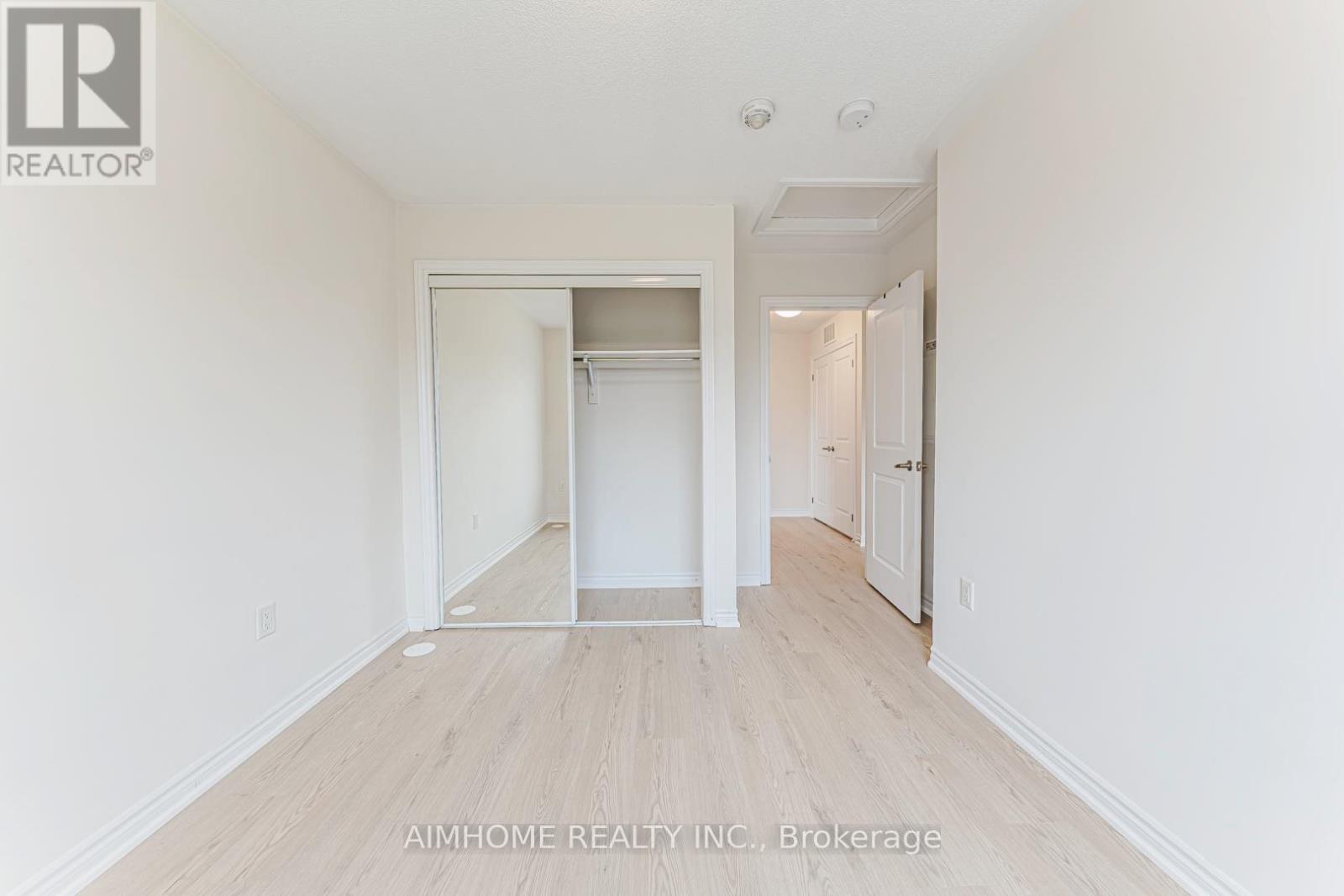 Unit 1, Upper Level - 485 Beresford Path S, Oshawa, Ontario L1H 5S7 - Photo 19 - E12942334