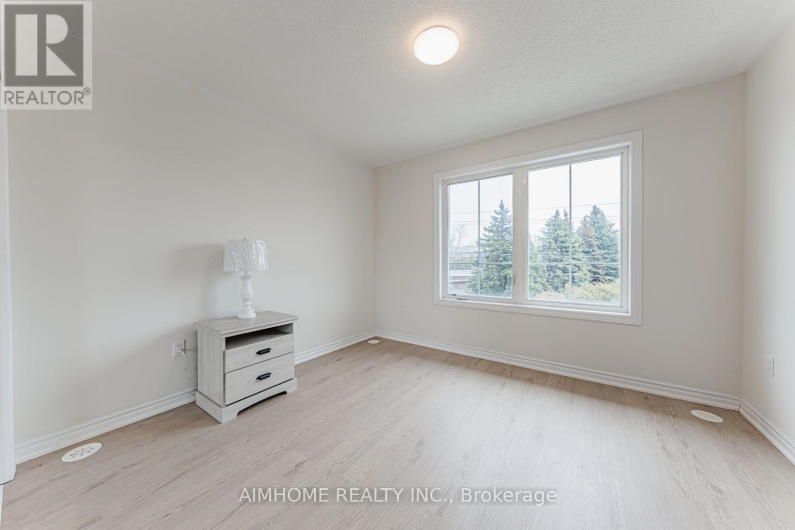 485 Beresford Path, Oshawa, Ontario  L1H 5S7 - Photo 10 - E12942342