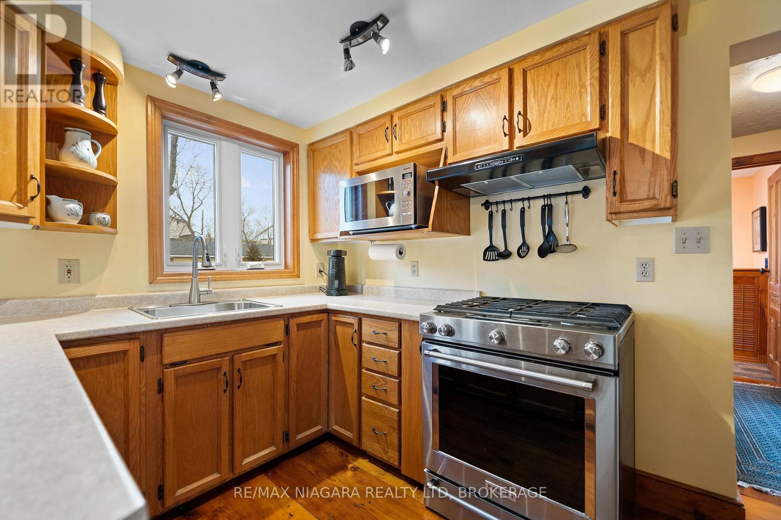 5515 King Street, Lincoln, Ontario  L0R 1B3 - Photo 11 - X12942286