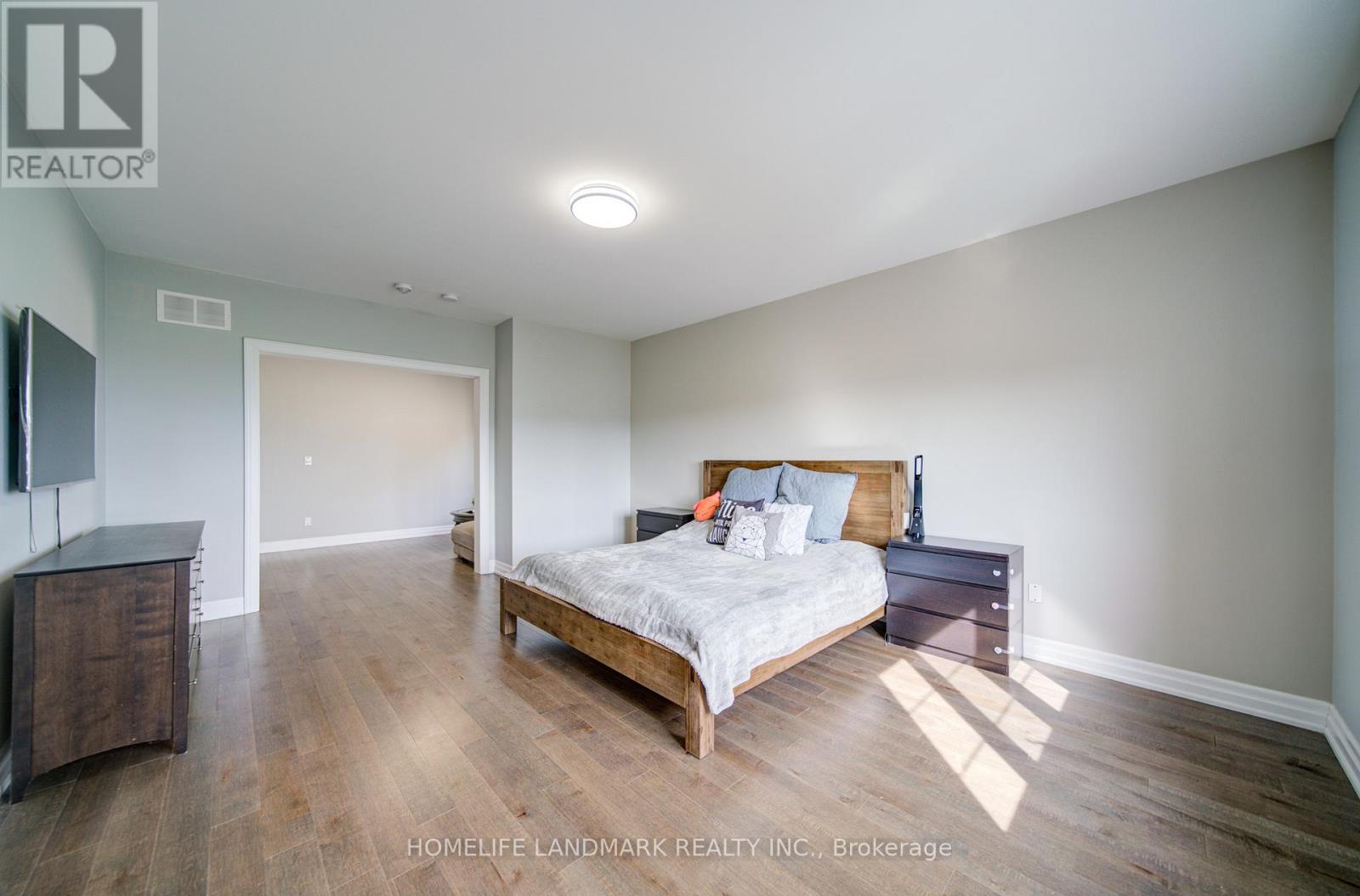 43 Mike Boshevski Court, Aurora, Ontario  L4G 3G7 - Photo 26 - N12942244