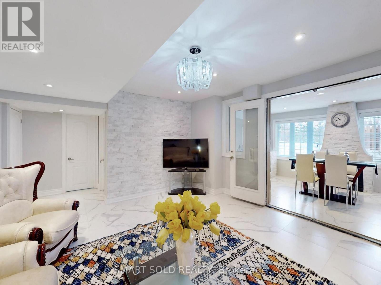 72 Headwater Crescent, Richmond Hill, Ontario L4E 0T2 - Photo 28 - N12942246