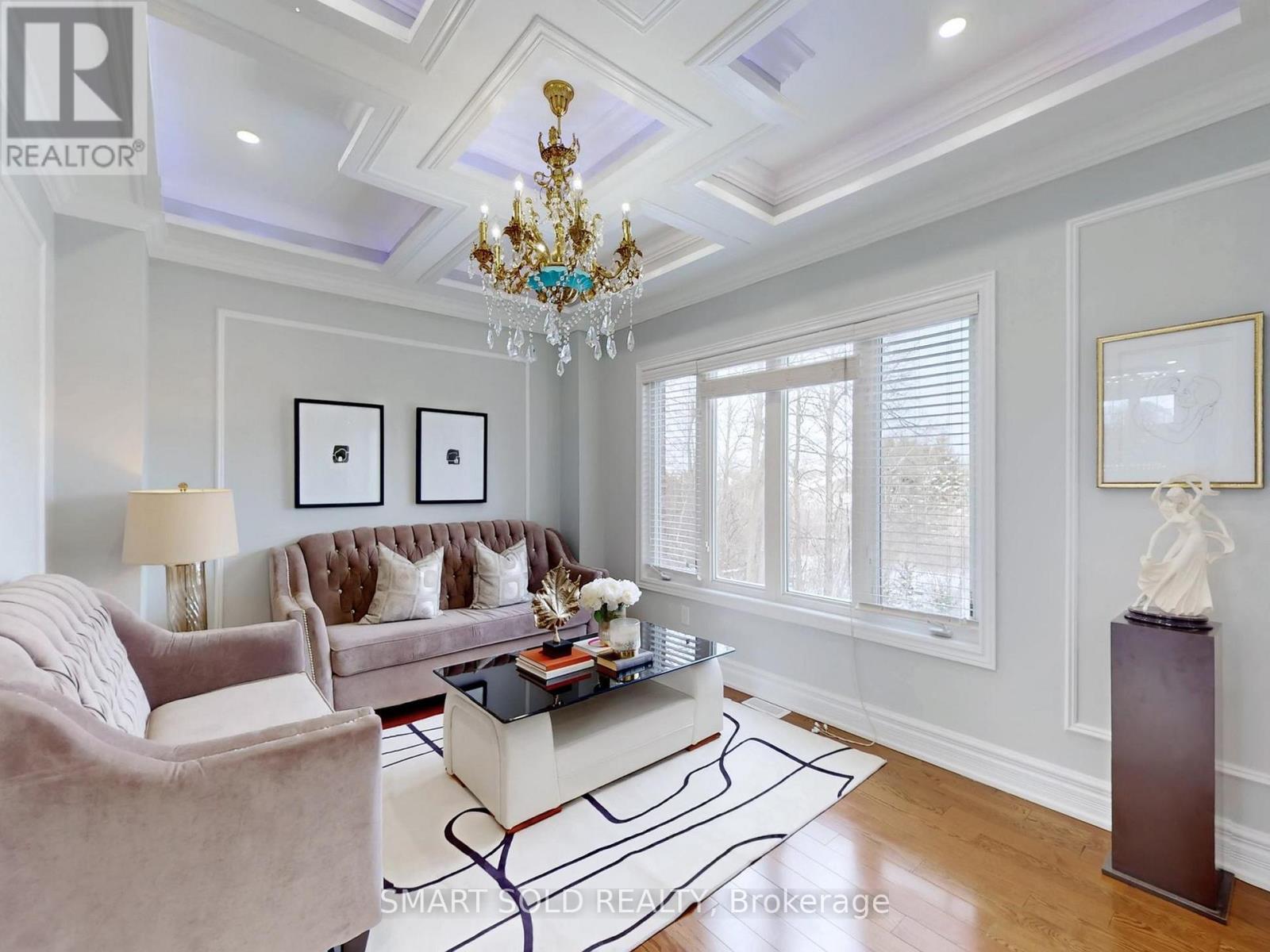 72 Headwater Crescent, Richmond Hill, Ontario L4E 0T2 - Photo 5 - N12942246