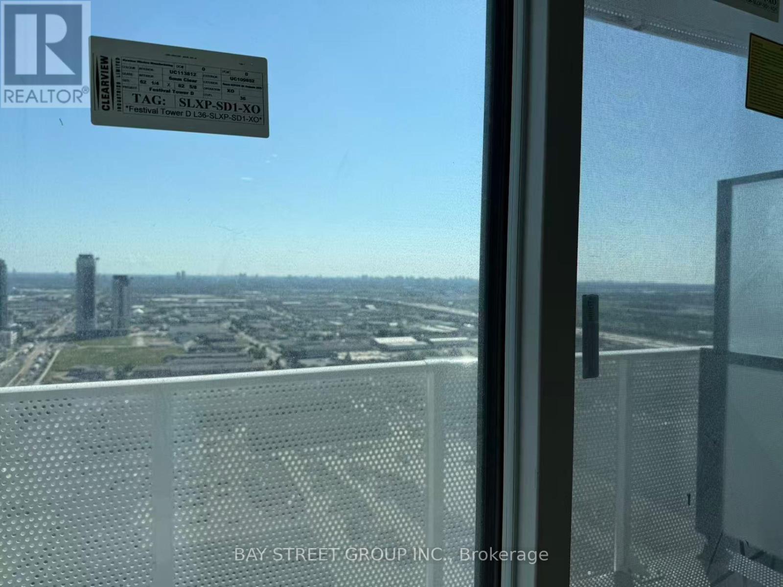 4108 - 28 Interchange Way, Vaughan, Ontario L4K 0P8 - Photo 4 - N12942252