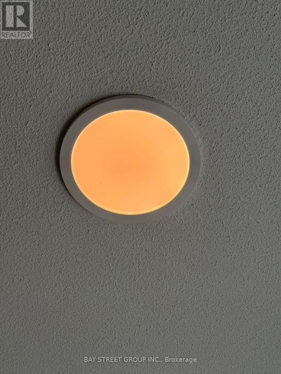 4108 - 28 Interchange Way, Vaughan, Ontario L4K 0P8 - Photo 9 - N12942252