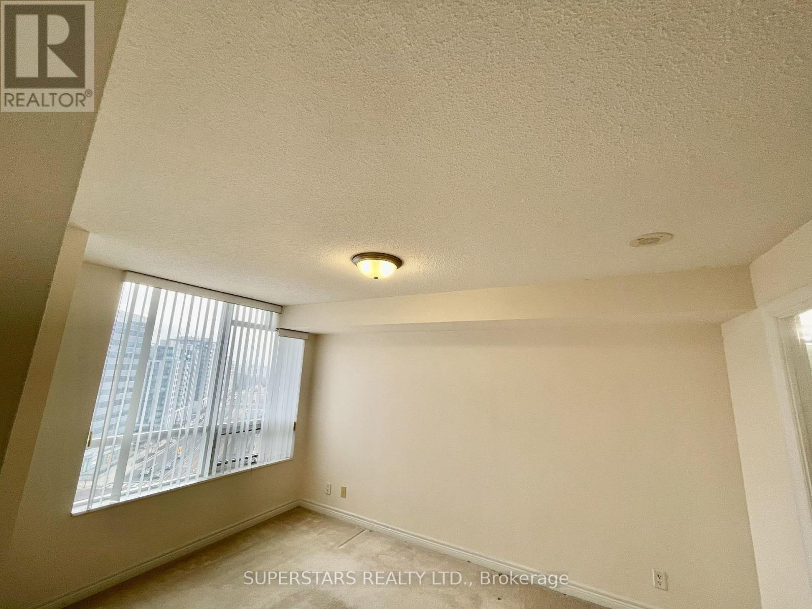 1128 - 33 Cox Boulevard, Markham, Ontario  L3R 8A6 - Photo 10 - N12942254