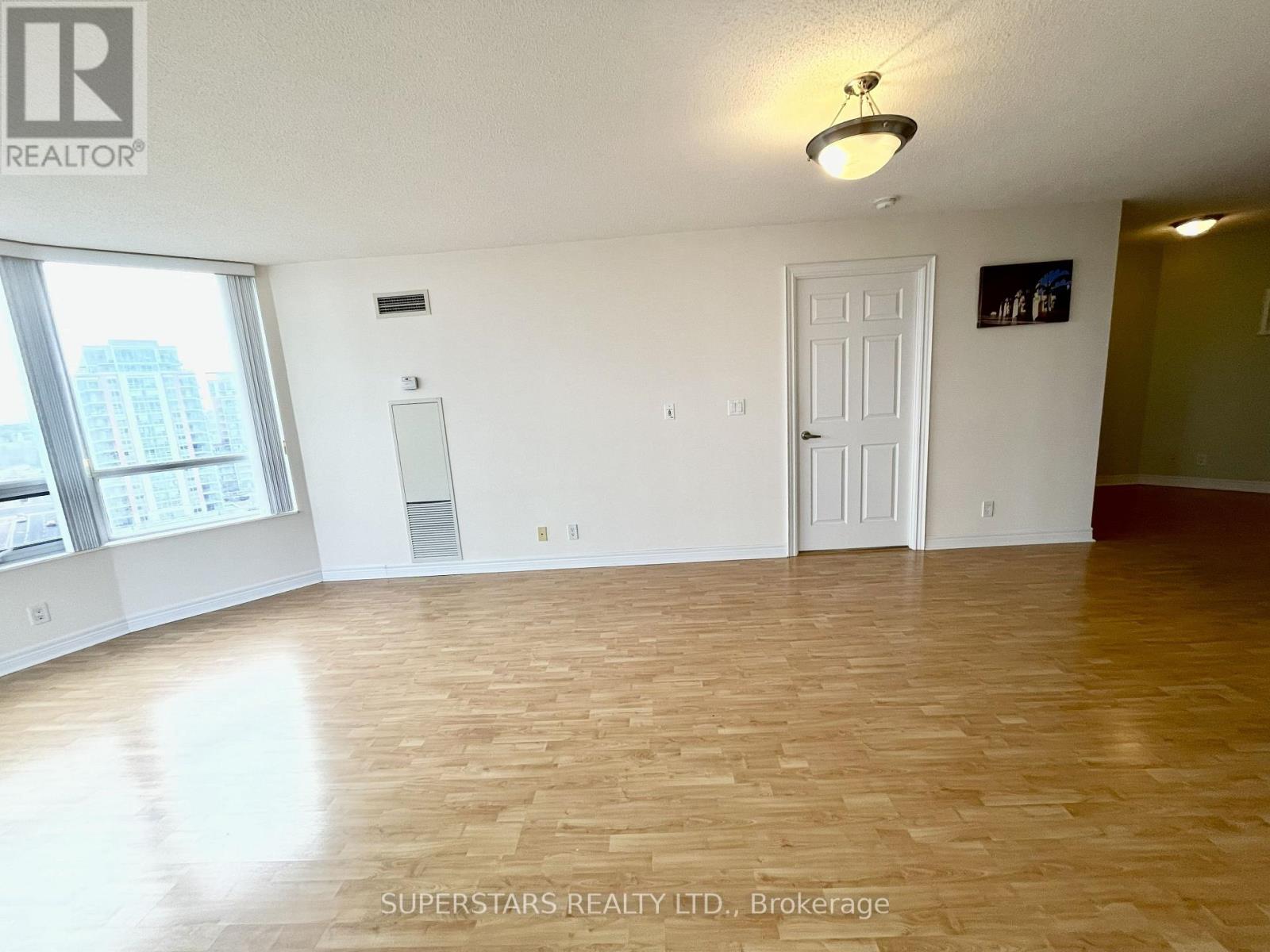 1128 - 33 Cox Boulevard, Markham, Ontario  L3R 8A6 - Photo 14 - N12942254